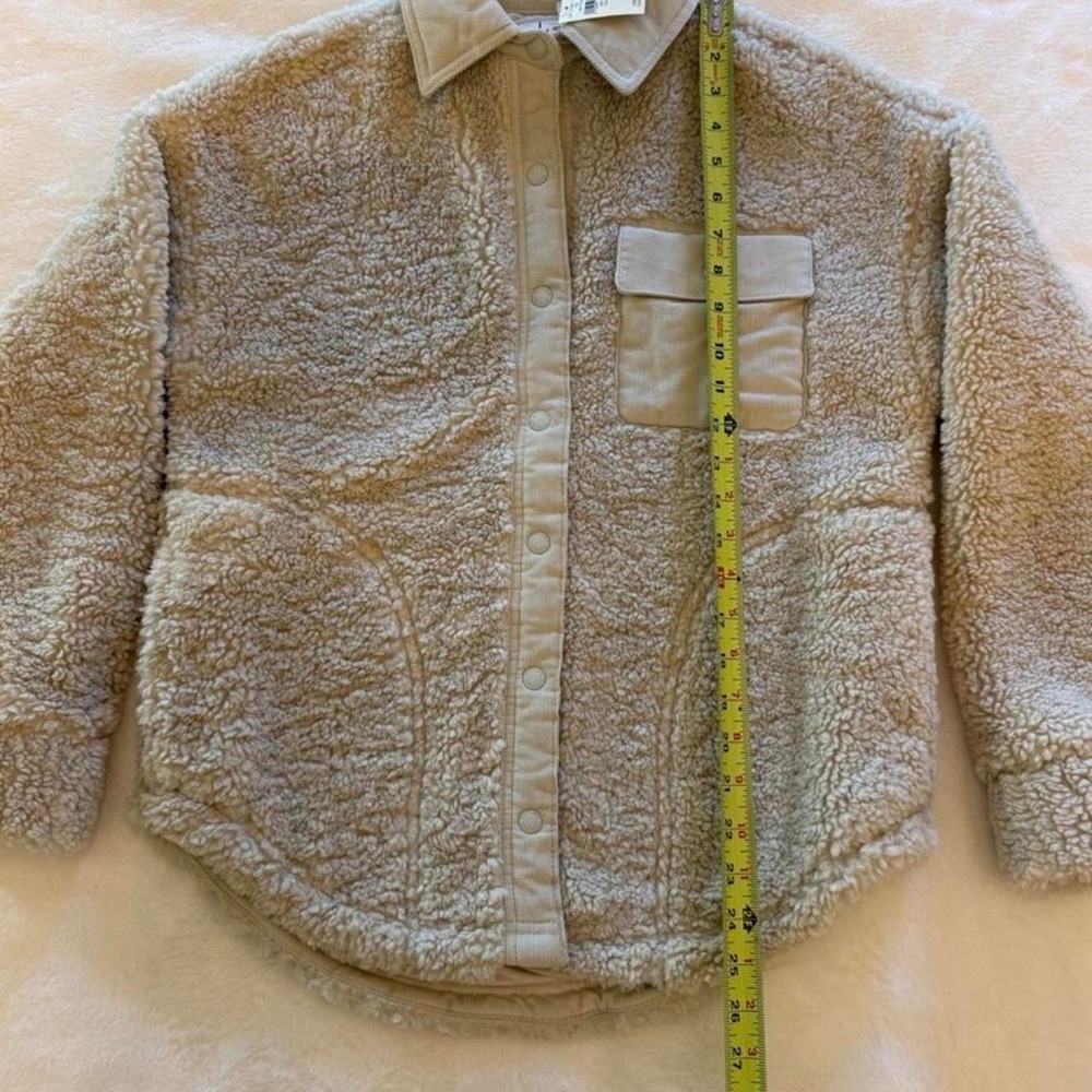 Aerie NWT Tan Sherpa Jacket